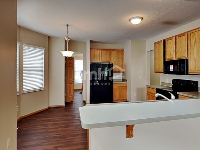 Building Photo - 7253 Winterbek Ave