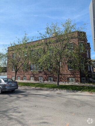 Building Photo - 6456 S Whipple St