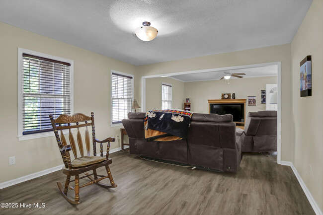 Building Photo - 4814 Berkley Dr