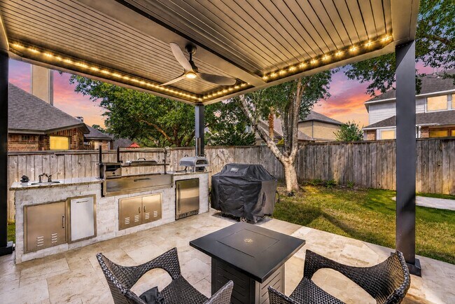 Foto del edificio - 171 Hearthshire Cir