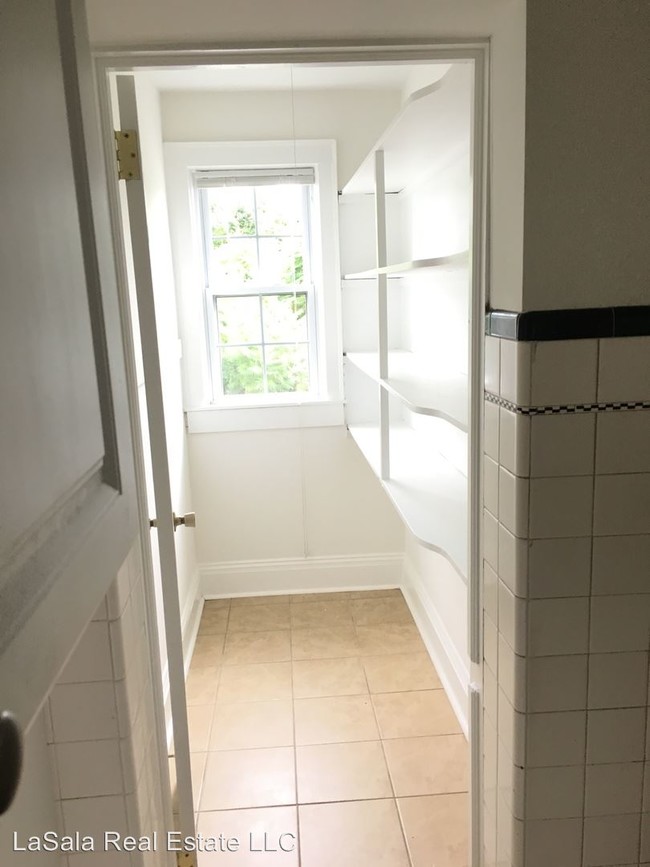 Foto del edificio - 3 br, 1.5 bath House - 1333 Blue Hills Ave