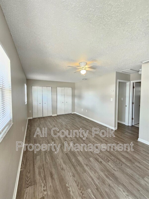 Foto del edificio - 455 Buck Moore Rd