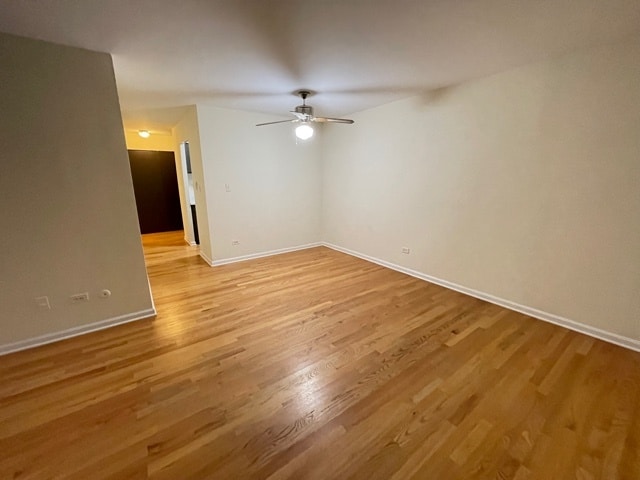 Building Photo - 421 W Barry Ave