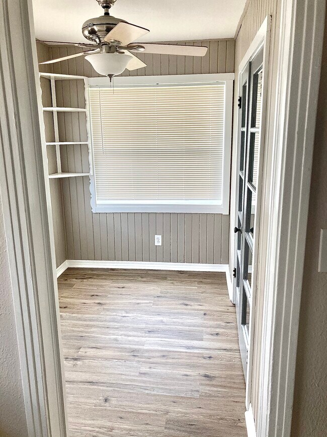 Dining/Office/Florida Room - 2121 8th Ave N