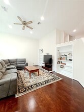 Building Photo - 3516 Bellaire Blvd