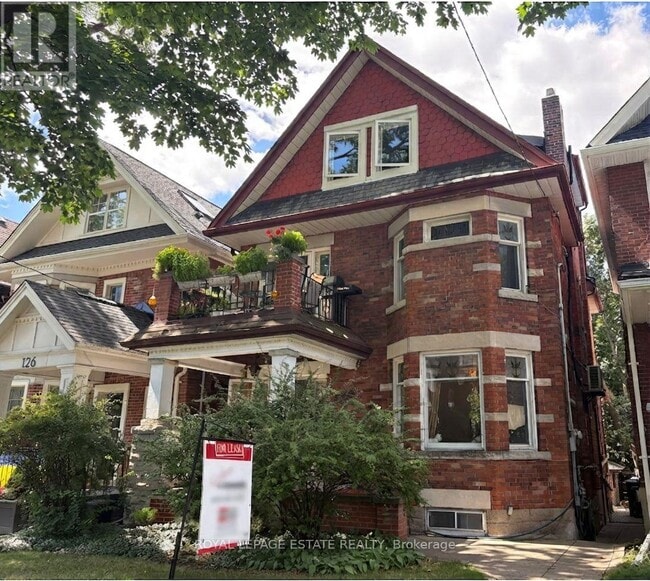 Building Photo - 128 Mavety St