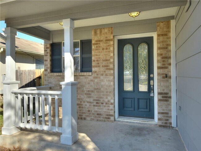 Foto del edificio - 16800 Hamilton Point Cir