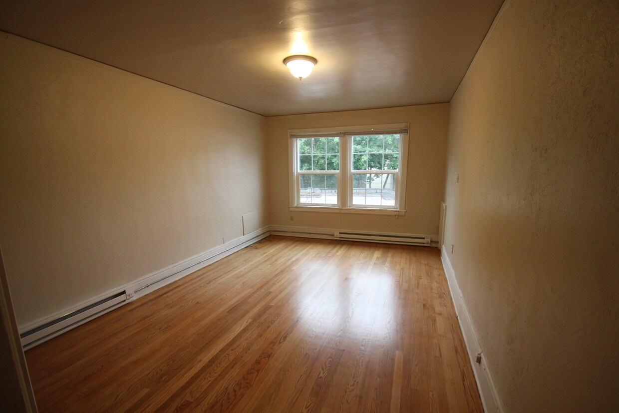 439 University Ave, Missoula, MT 59801 Apartments in Missoula, MT