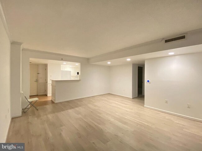 Building Photo - 11710 Old Georgetown Rd