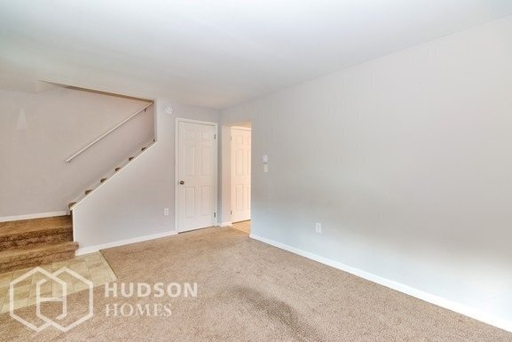 Foto del edificio - 209 Gibbons Ct