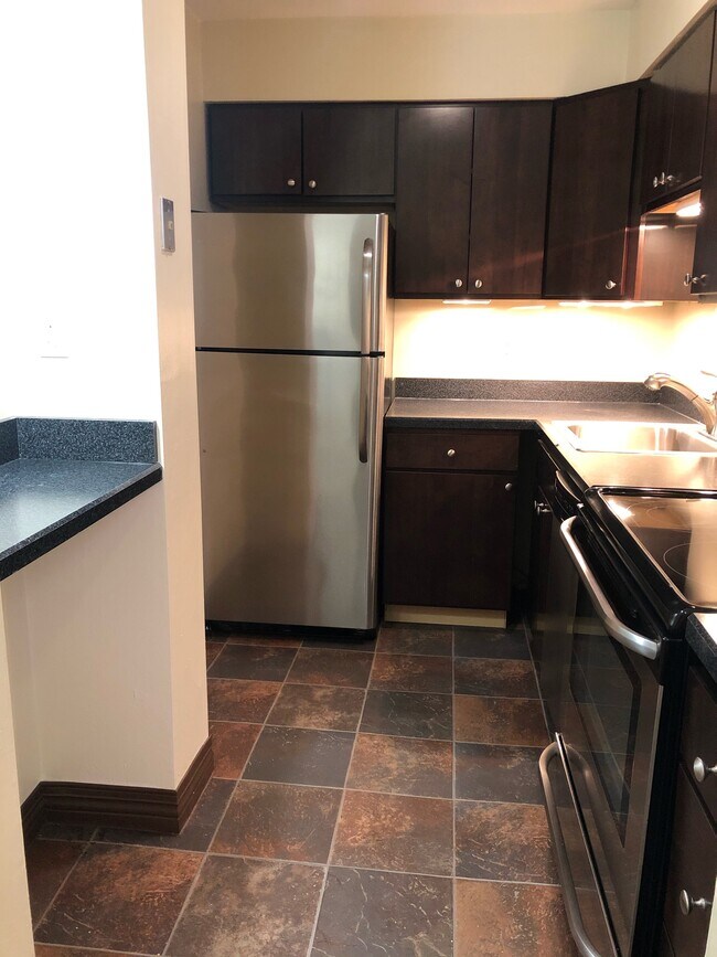 Live South Side Apartments Pittsburgh, PA