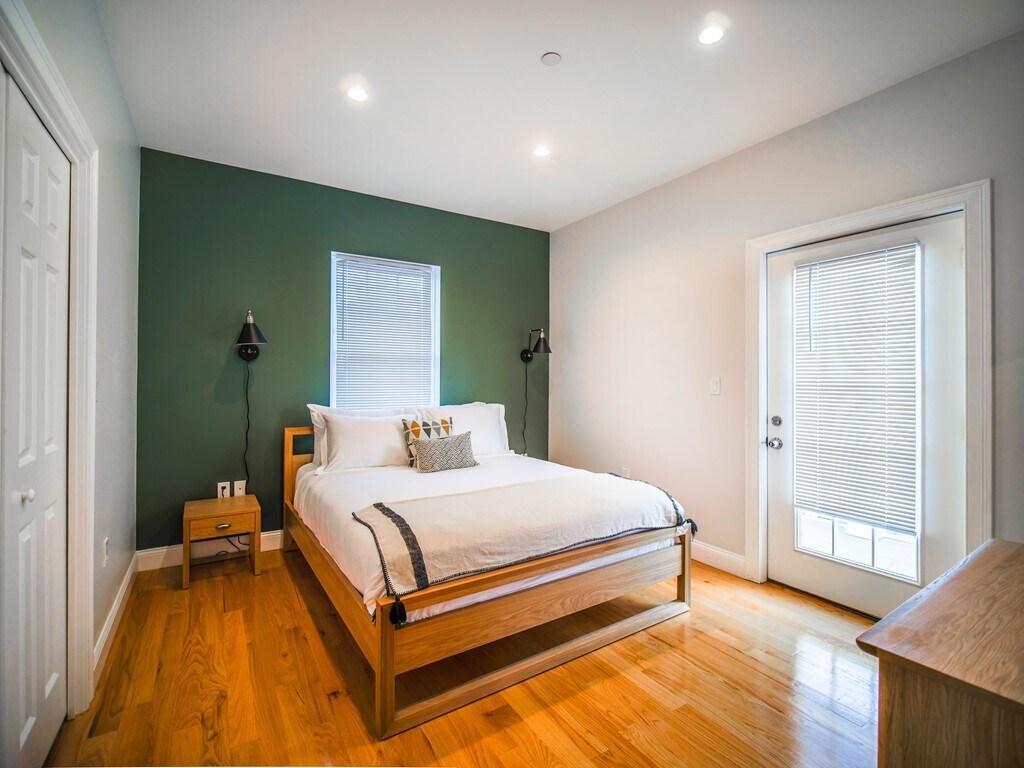 Foto principal - 309 Sumner St