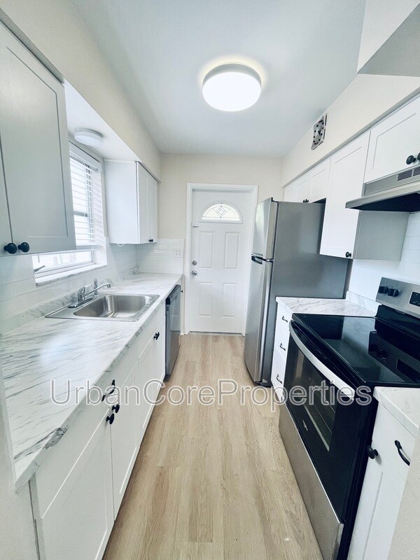 Foto del edificio - 115 7th Ave N