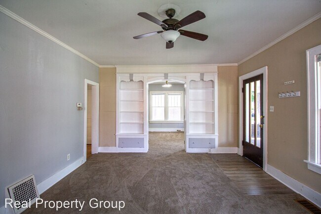 Foto del edificio - 4 br, 2 bath House - 1502 Rosemary Ln