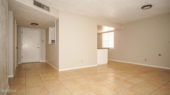 Building Photo - 11608 James Watt Dr