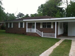 Building Photo - 325 Alpine St
