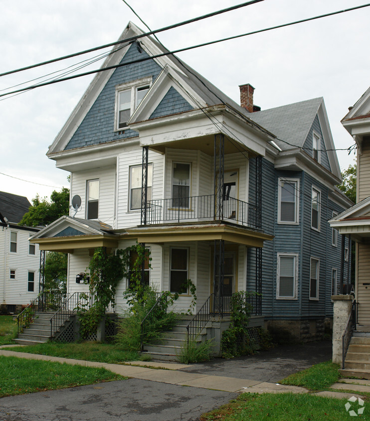 Primary Photo - 1622 Howard Ave