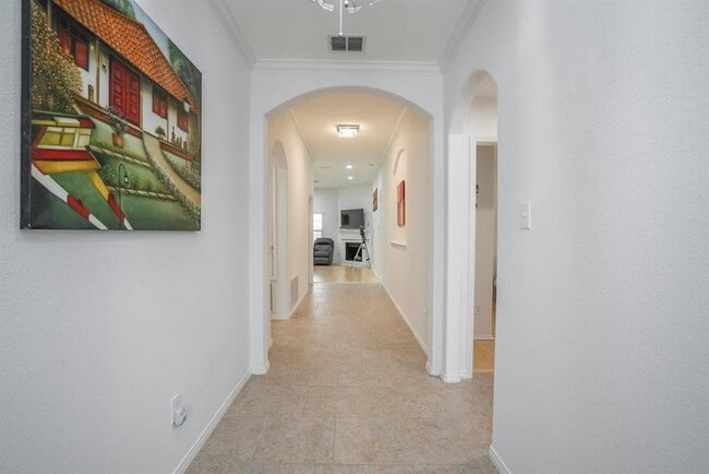 Building Photo - 11712 Champion Creek Dr