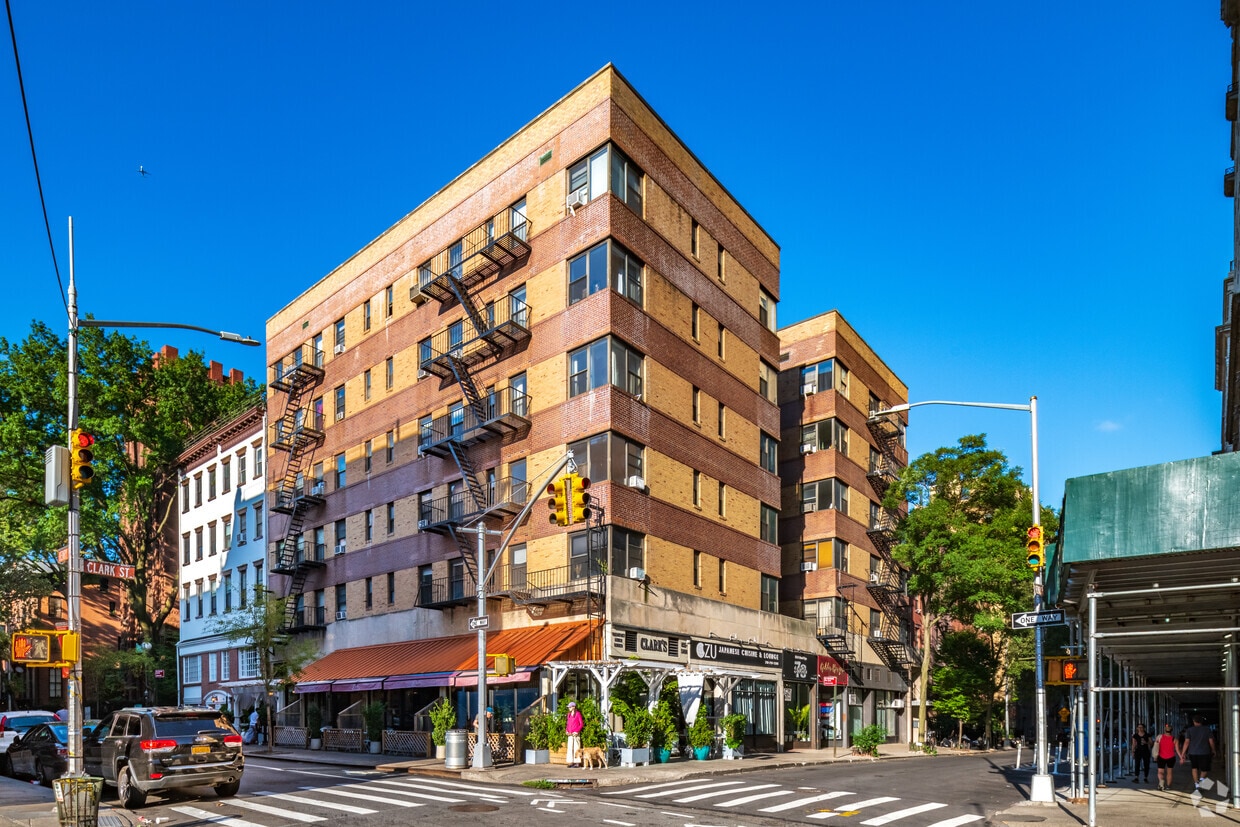 Primary Photo - 70-80 Clark St