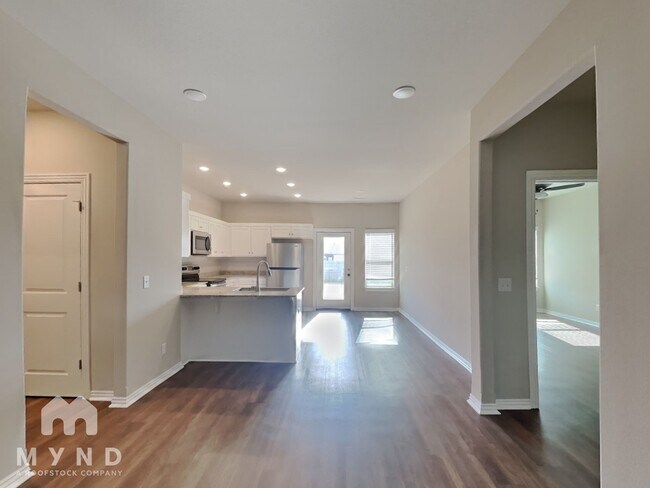 Foto del edificio - 421 Citation St