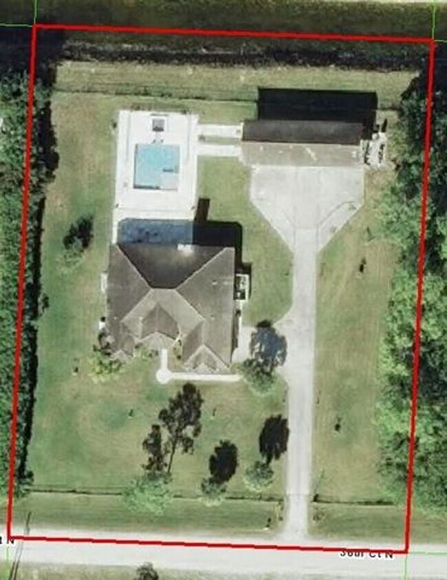 Building Photo - 17945 36th Ct N