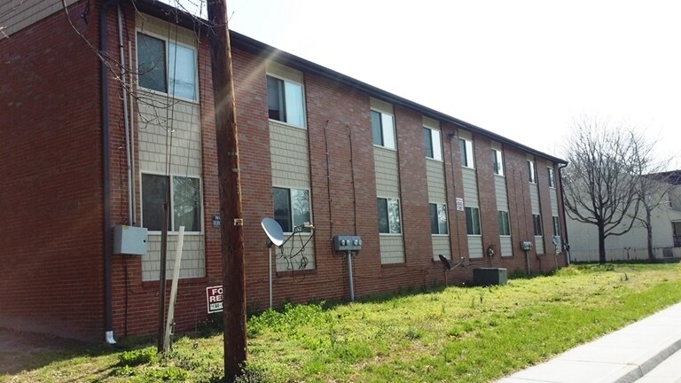 Foto del edificio - 1805 Bower St