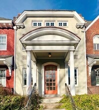 Building Photo - 3406 Ellwood Ave