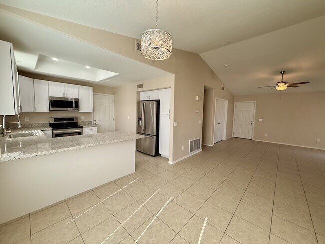 Foto del edificio - 4135 E Arbor Ave