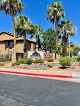 Building Photo - 231 W Horizon Ridge Pkwy