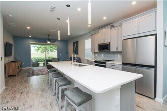 Building Photo - 4692 Arboretum Cir