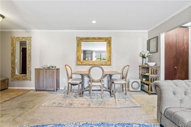 Building Photo - 344 Central Park Ave