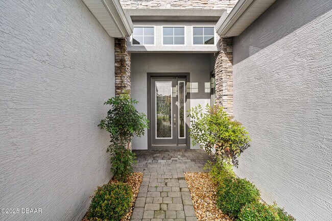 Foto del edificio - 829 Pinewood Dr