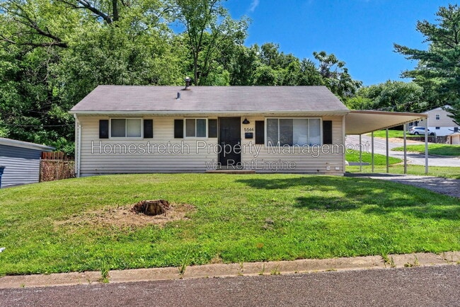 Building Photo - 5544 Sapphire Ave