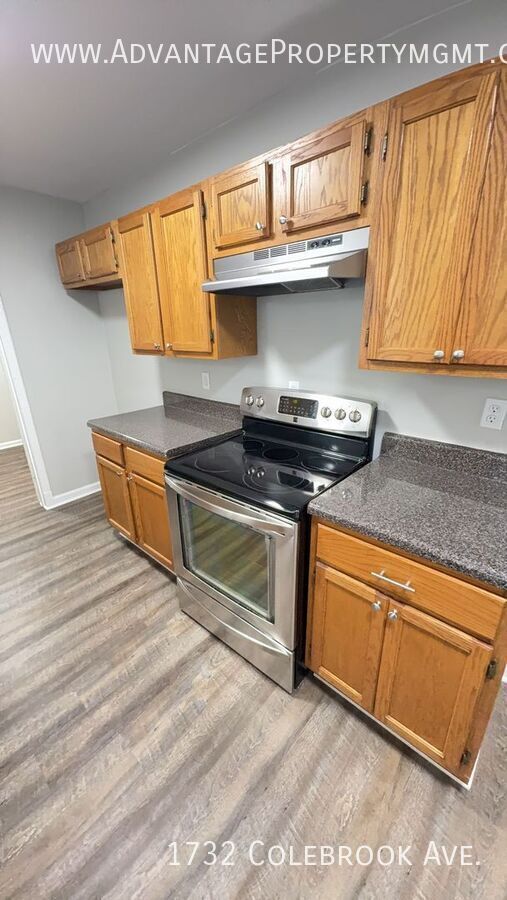 Foto del edificio - 1732 Colebrook Ave