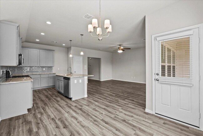 Foto del edificio - 4302 Fenwick Rd
