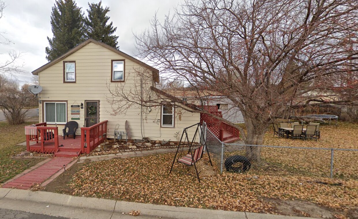 110 Elm St, Evanston, WY 82930 House Rental in Evanston, WY