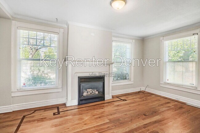 Foto del edificio - 1414 N Clarkson St