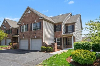 Building Photo - 5050 Mendenhall Dr.