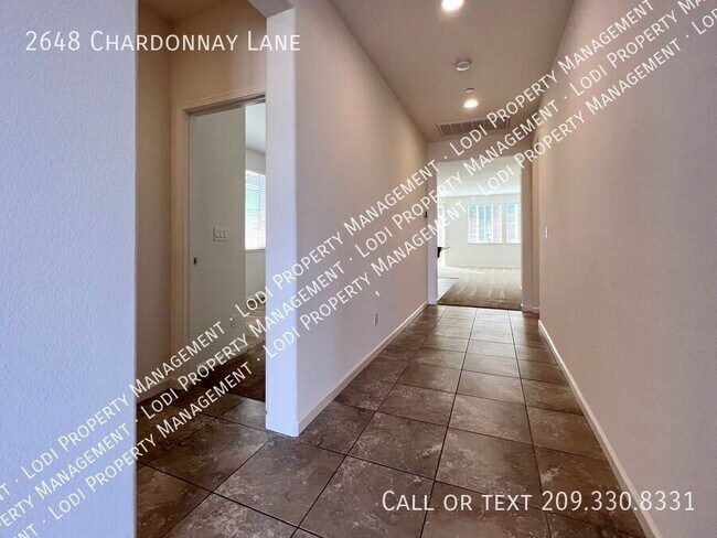 Foto del edificio - 2648 Chardonnay Ln