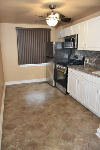 Building Photo - 3300 Indian Queen Ln