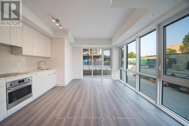 Building Photo - 67 Curlew Dr