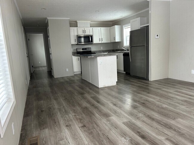 Foto del edificio - 4418 E Daisy Ln