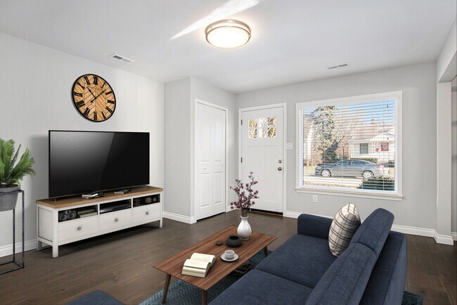 Foto del edificio - 3845 Tyler Ave