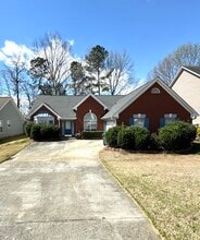 Building Photo - 444 Laurel Springs Ct