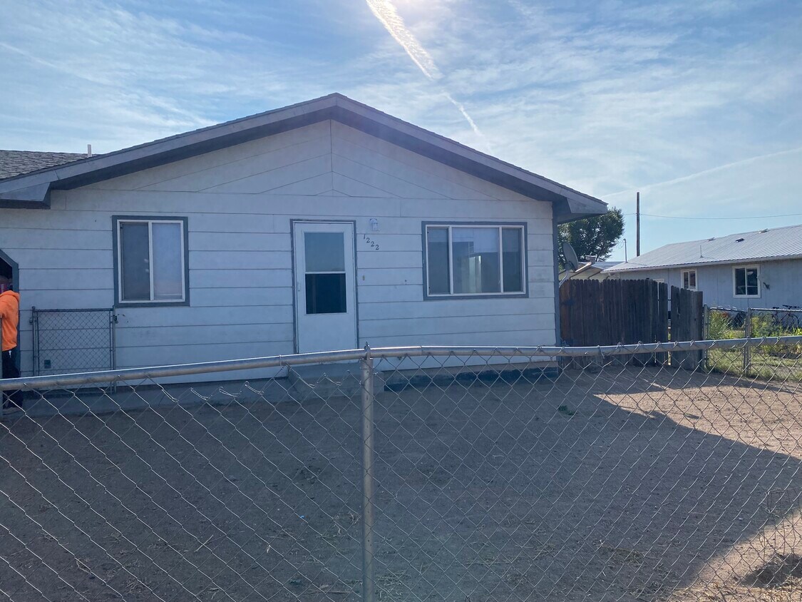 Primary Photo - 1222 Alamosa Ave