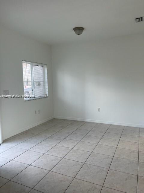 Foto del edificio - 1622 SE 30th St