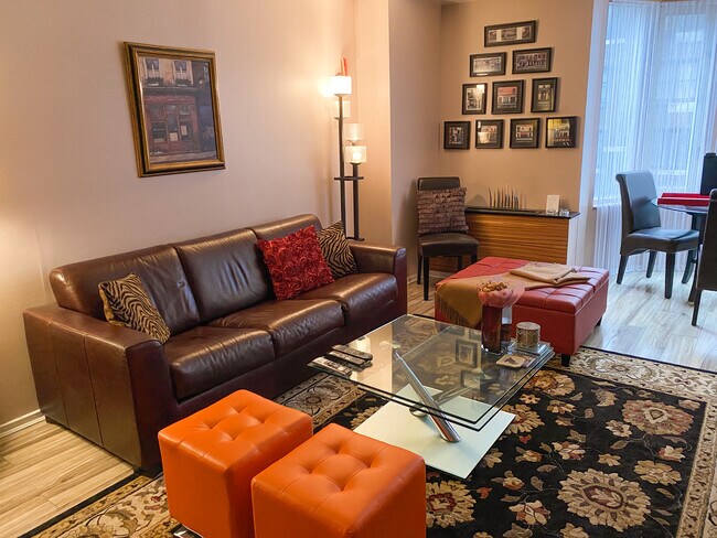 Foto del edificio - 145 E 48th St