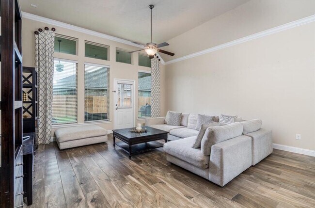 Foto del edificio - 8506 Clarkman Ridge Ln