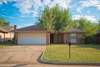 Building Photo - 3208 SE 56th St Building Photo - 3208 SE 56th St