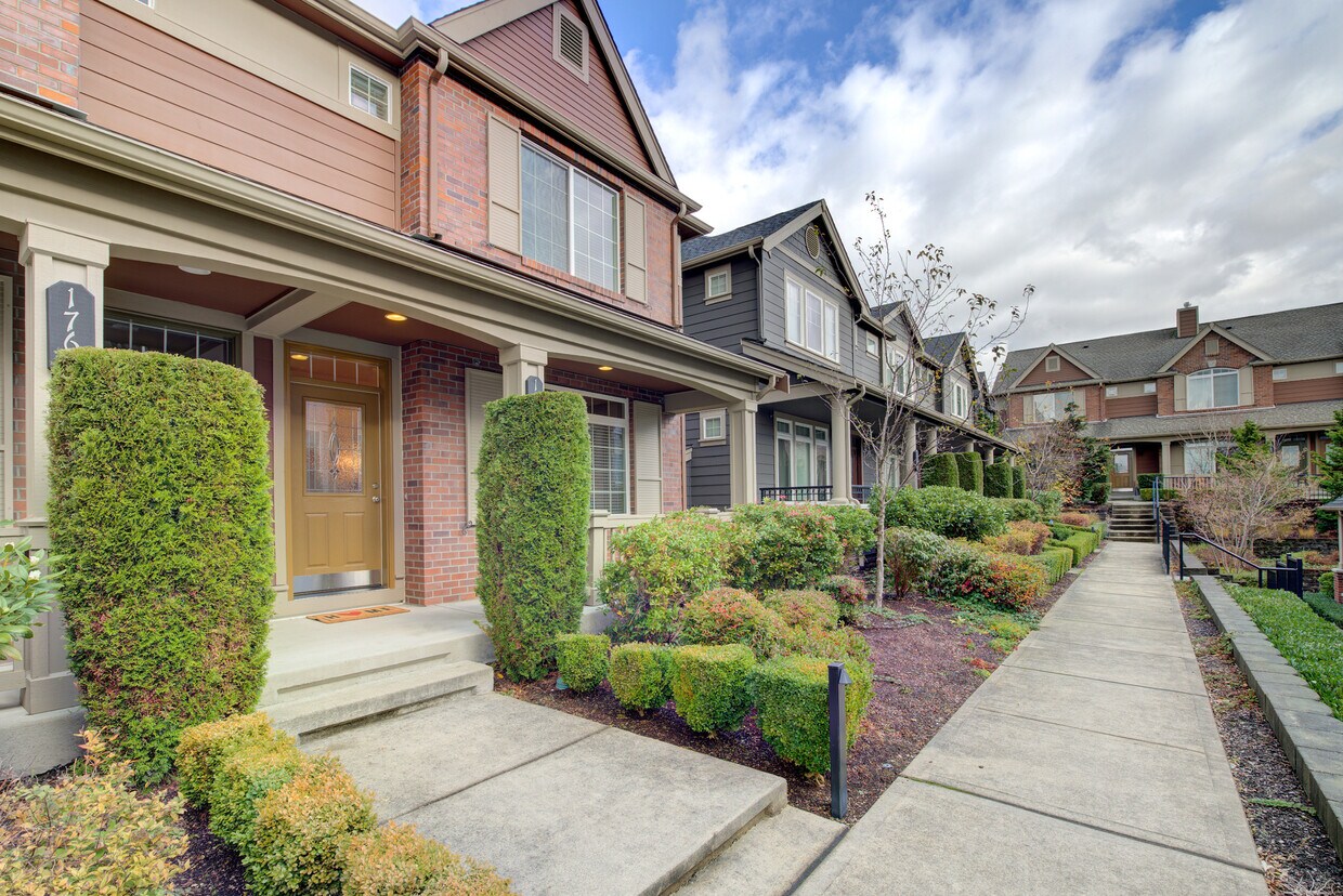 1766 10th Ave NE Unit 1766, Issaquah, WA 98029 Condo for Rent in